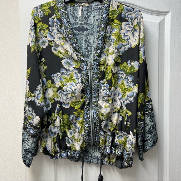 Free People Floral Front Zip Long Sleeve Oversized XS - Picture 1 of 7